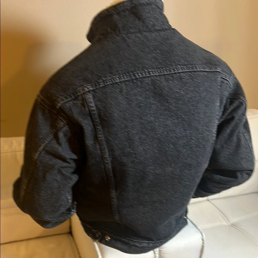 Levi's Charcoal Denim Jacket with White Lining - Picture 9 of 14